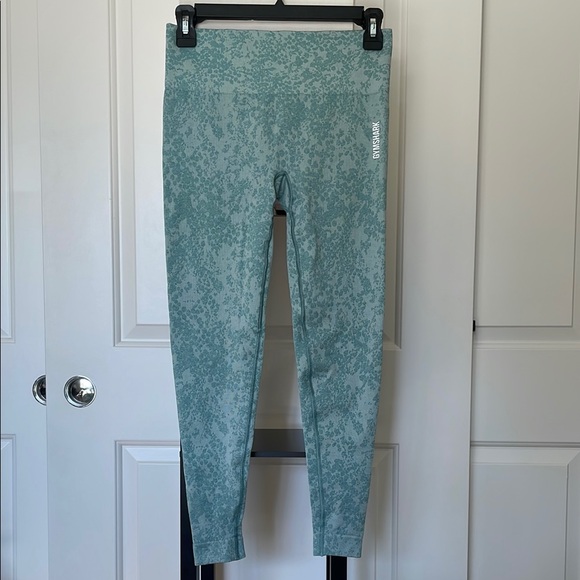 Gymshark Seamless Adapt Animal-Print Light Blue Patterned Leggings - Picture 1 of 9